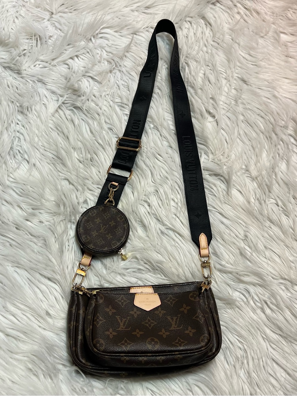 French design multi pochette leather bag